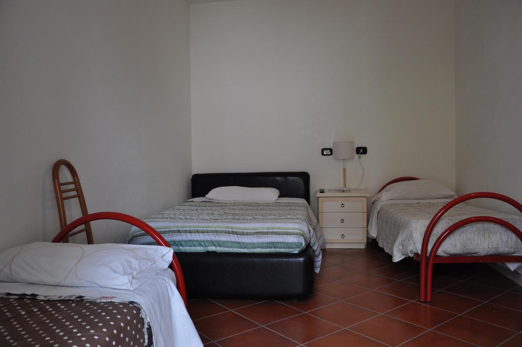 Casa Di Cinzia Hotel Lunghezza Bagian luar foto